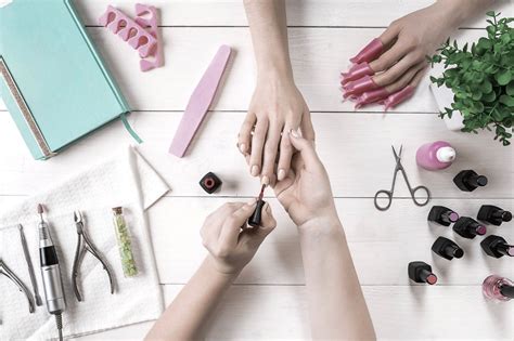 Magical Nail Transformations: Explore the World of Niami Nails